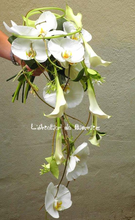 Bouquet de mariée avec orchidées